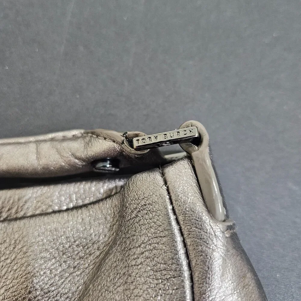 Tory Burch Metallic Gray Pebbled Leather Hobo Shoulder Bag Messenger Everyday